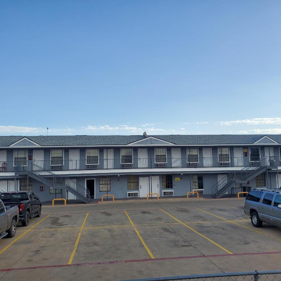 Motel 9 Laredo Exterior foto